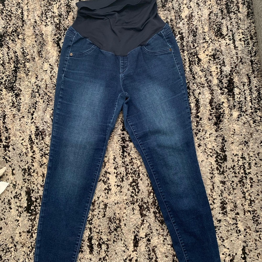 Maternity jeans